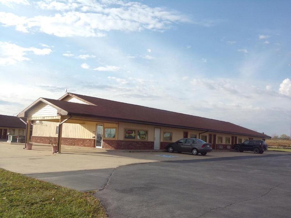 Huggy Bear Motel - Warren Exterior photo