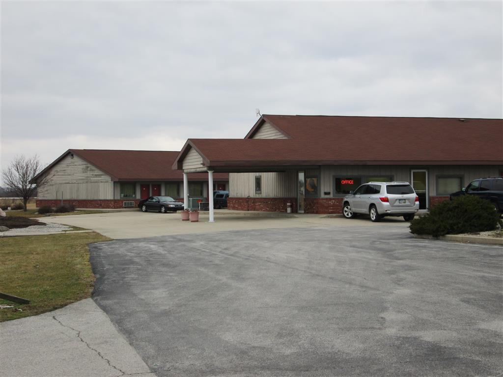Huggy Bear Motel - Warren Exterior photo